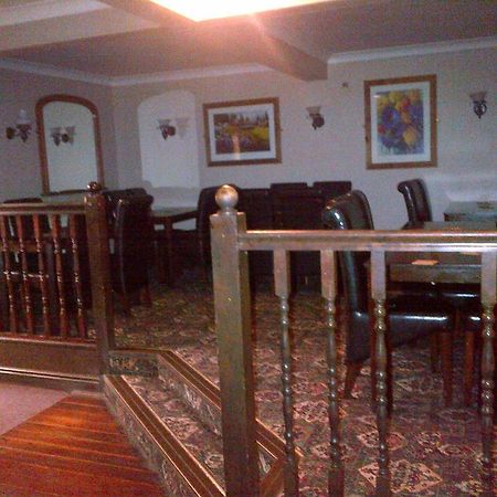 The Friar Tucks Hotel Gloucester Exterior foto