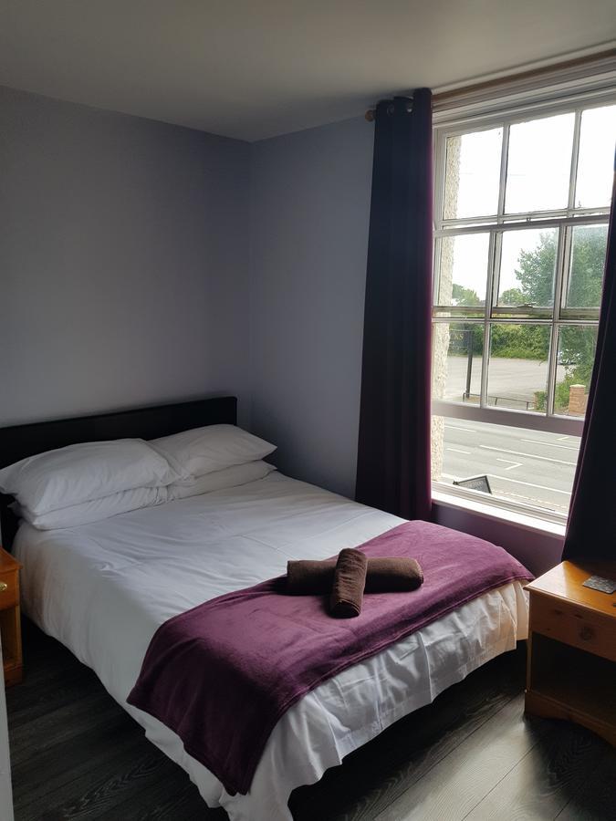 The Friar Tucks Hotel Gloucester Exterior foto